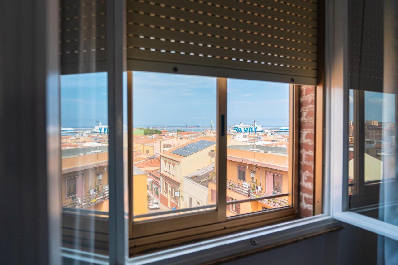 Almi - Guest Apartment Porto Torres Exteriör bild